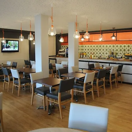 Otel The Originals Admiral's 3*