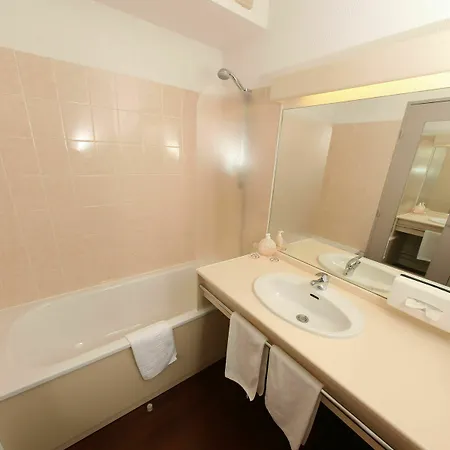Otel The Originals Admiral's 3*